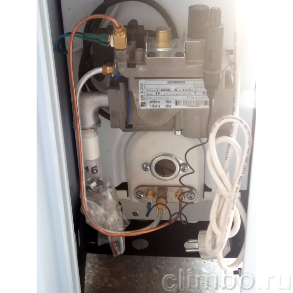 Напольный газовый котел АТЕМ Житомир Турбо КС-Г-012СН, одноконтурный — фото товара